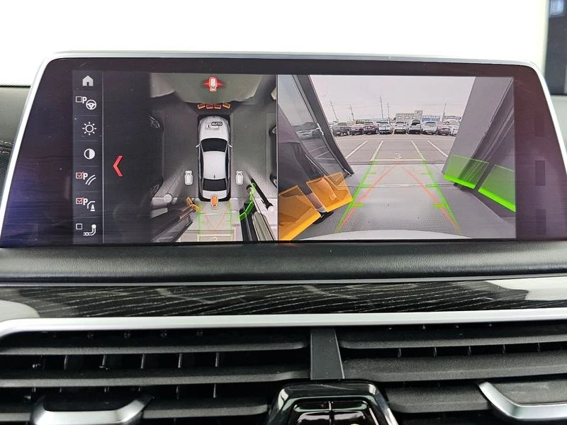 BMW 740 d xDrive M | HARMAN K| DIST| HEAD UP| PANO, снимка 15 - Автомобили и джипове - 55747126