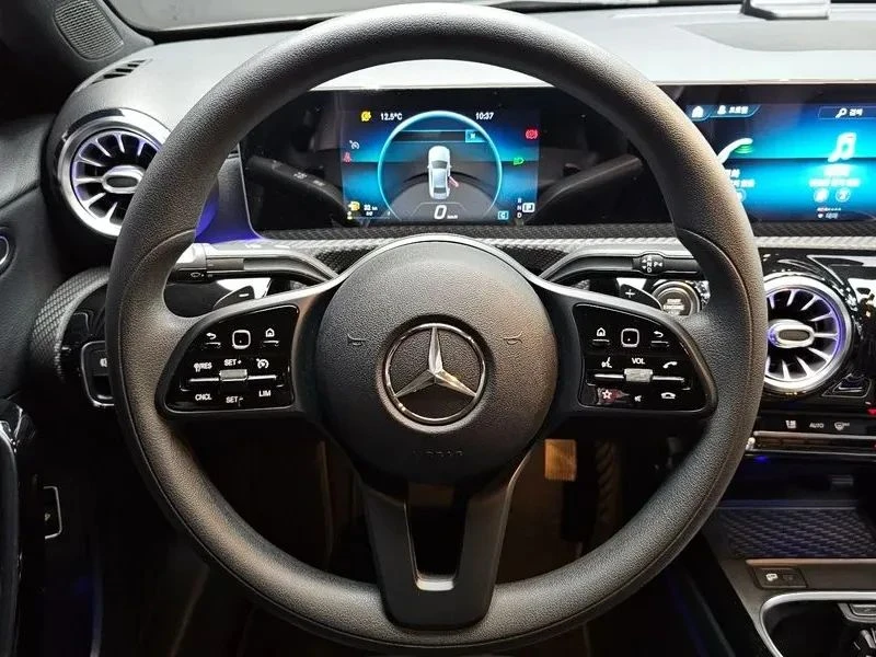 Mercedes-Benz A 250, снимка 12 - Автомобили и джипове - 56740266