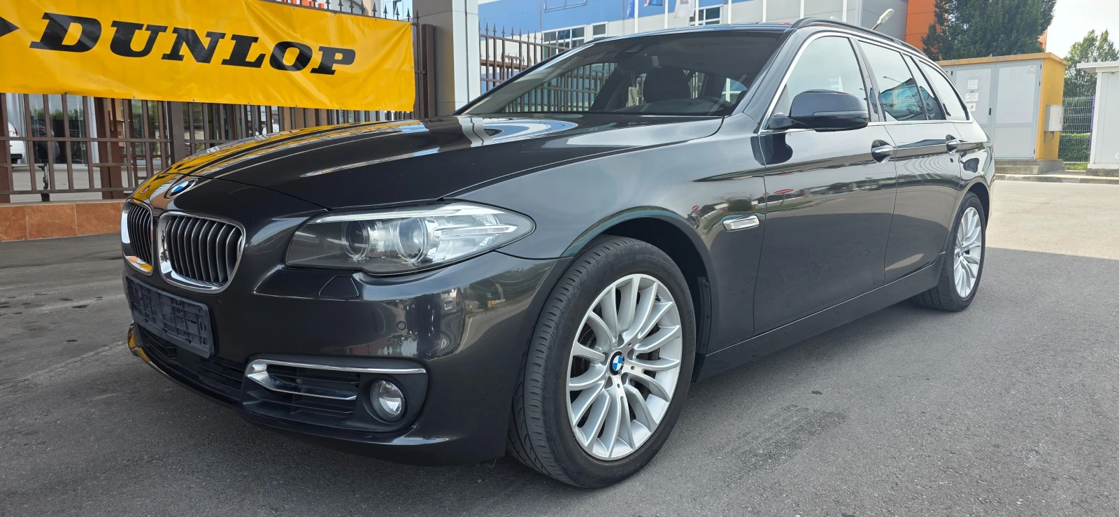 BMW 530 3.0d Xdrive* FACE* HEAD UP* LUXURY* ШВЕЙЦАРИЯ, снимка 8 - Автомобили и джипове - 55197639