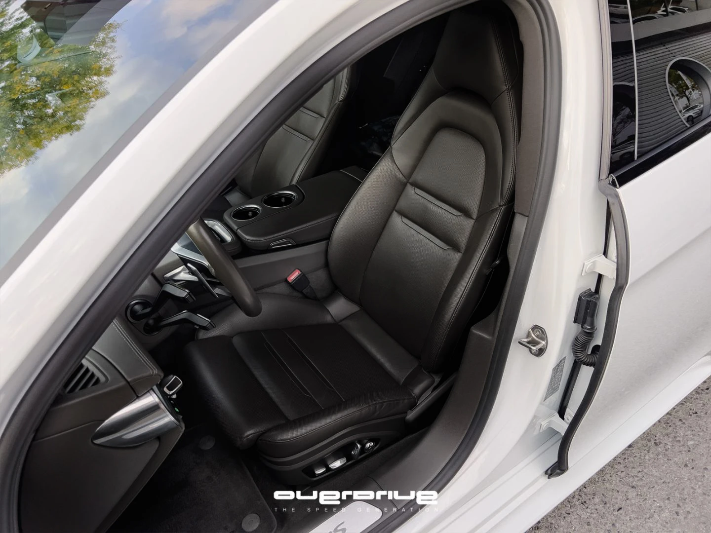 Porsche Panamera 4S Diesel В гаранция! - изображение 10