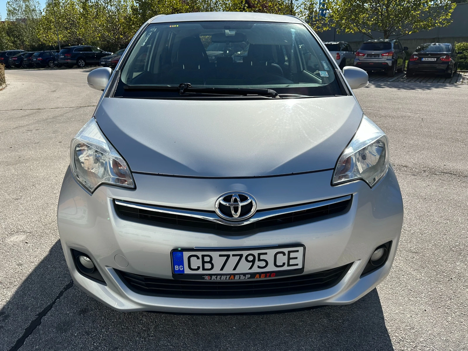 Toyota Verso S 1.4D4D 90к.с. Автоматик - изображение 7