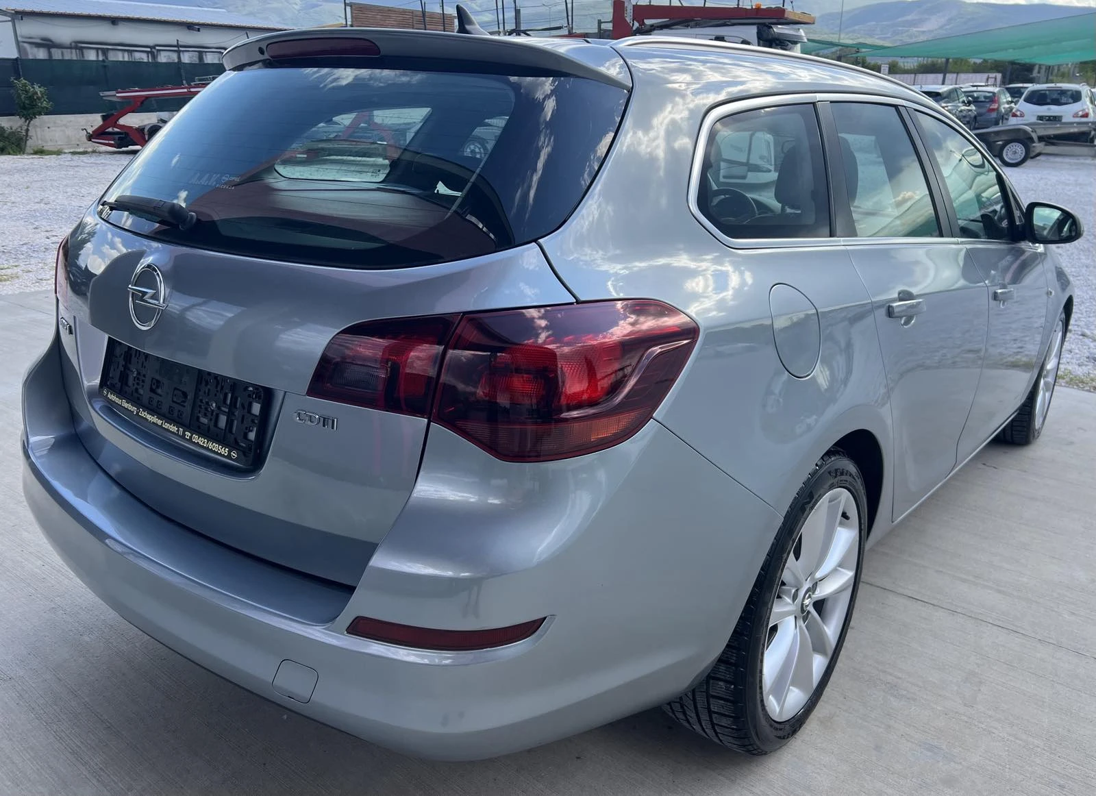 Opel Astra 1.7CDTi - изображение 5