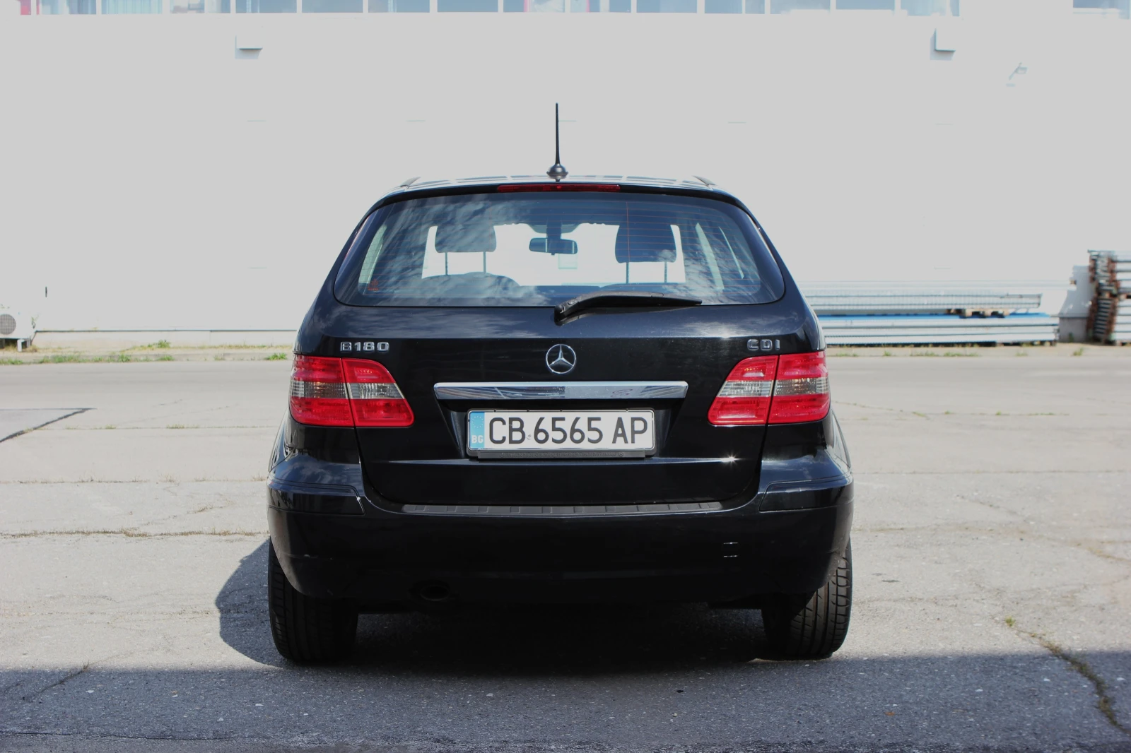 Mercedes-Benz B 180 CDI Sports Tourer - изображение 5
