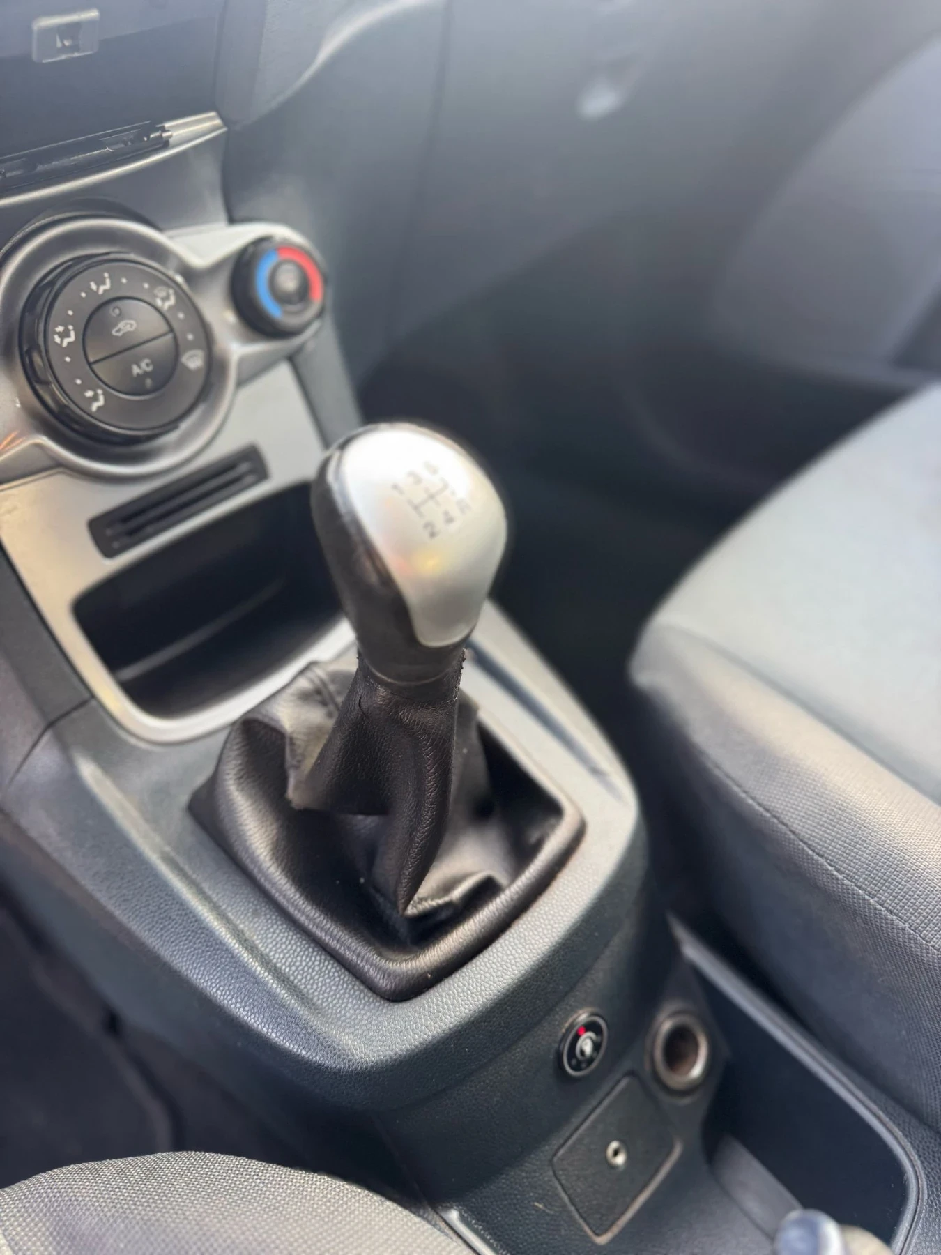 Ford Fiesta 1.4 97k.c �������� ���-BRC  | Mobile.bg � ����������� 13