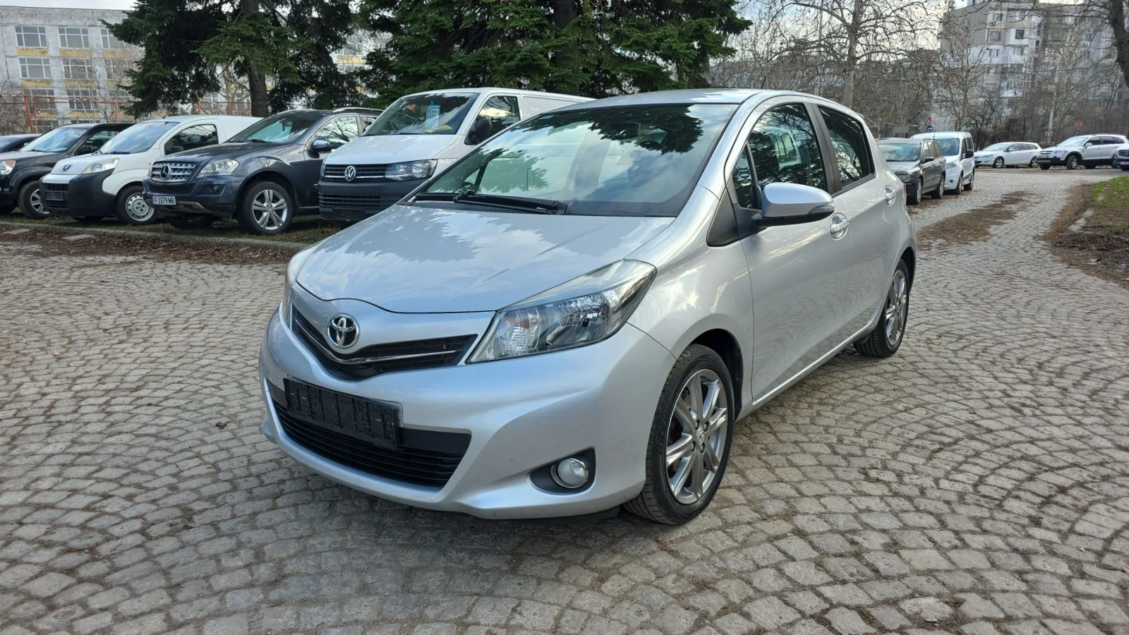 Toyota Yaris 1.3VVT-i 99k.c. | Auto.bg — изображение 1