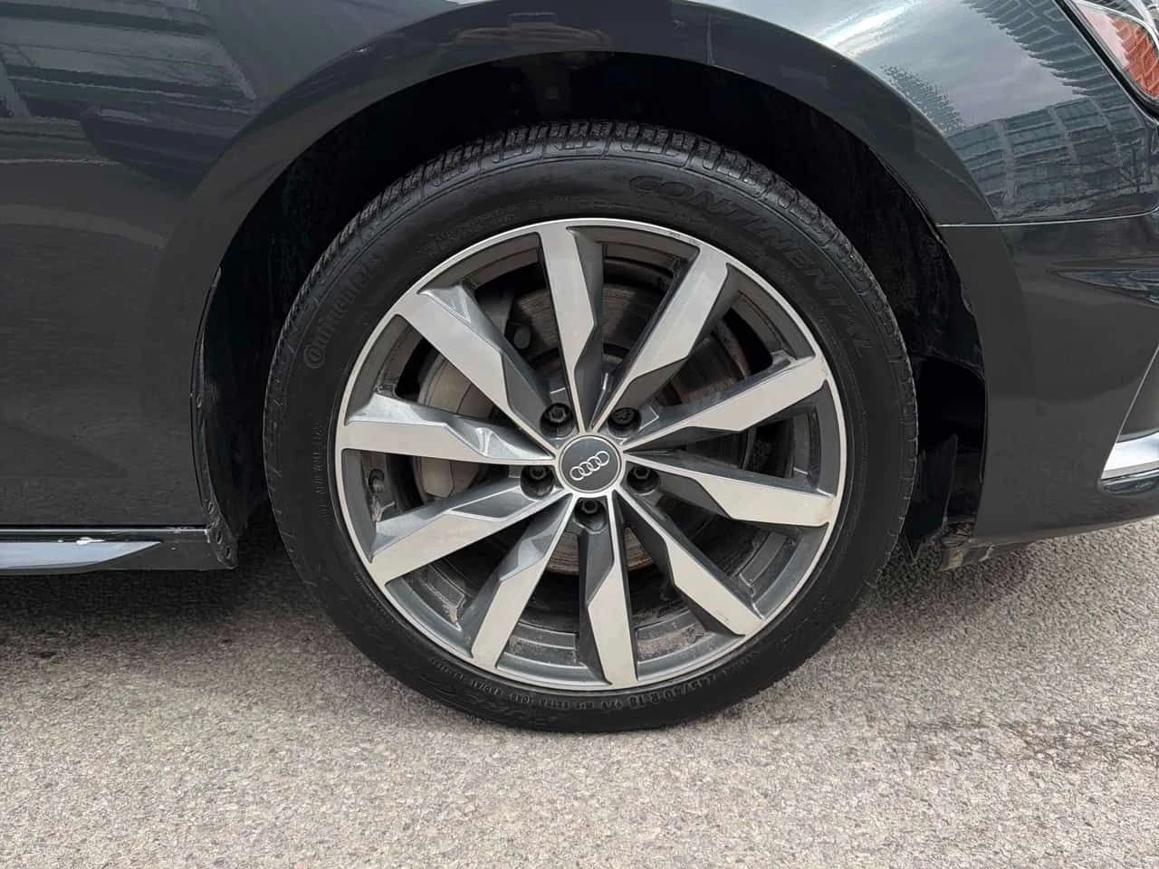 Audi A4 Komfort/CARFAX/KEYLESS/ПОДГРЕВИ/ШИБИДАХ, снимка 6 - Автомобили и джипове - 53907224