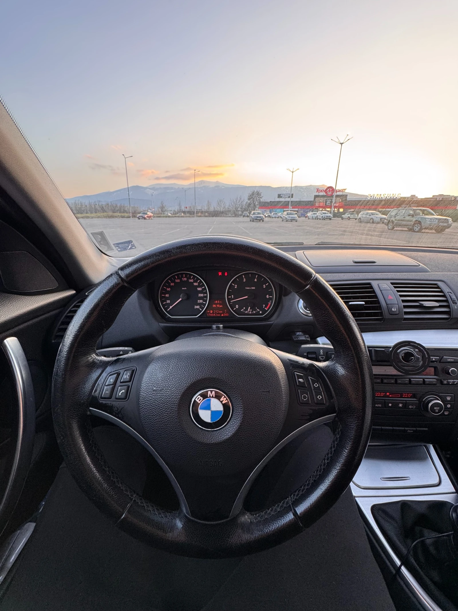 BMW 118 118i, снимка 13 - Автомобили и джипове - 53971124