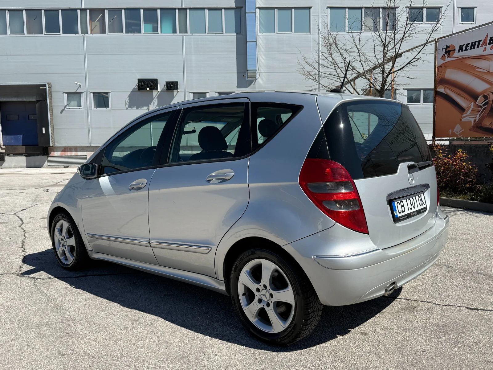 Mercedes-Benz A 180 Автоматик/Панорама, снимка 3 - Автомобили и джипове - 54123908