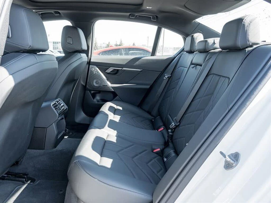 BMW 530 АвтоКредит* (ЦЕНА ДО БГ), снимка 15 - Автомобили и джипове - 54173575