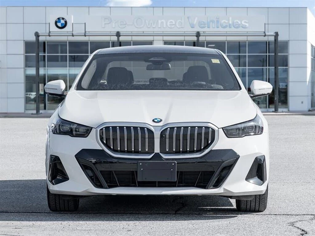 BMW 530 АвтоКредит* (ЦЕНА ДО БГ), снимка 2 - Автомобили и джипове - 54173575