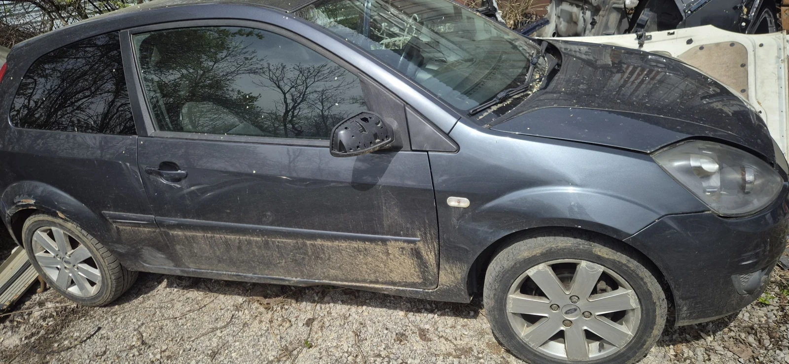 Ford Fiesta 1.25i, снимка 2 - Автомобили и джипове - 54246876