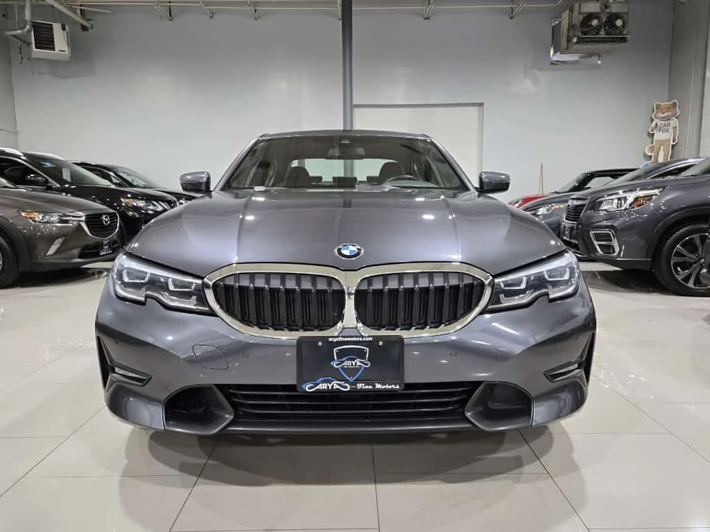 BMW 330 * AWD No Accident Apple CarPlay Navigation Sunroof | Mobile.bg � ����������� 2