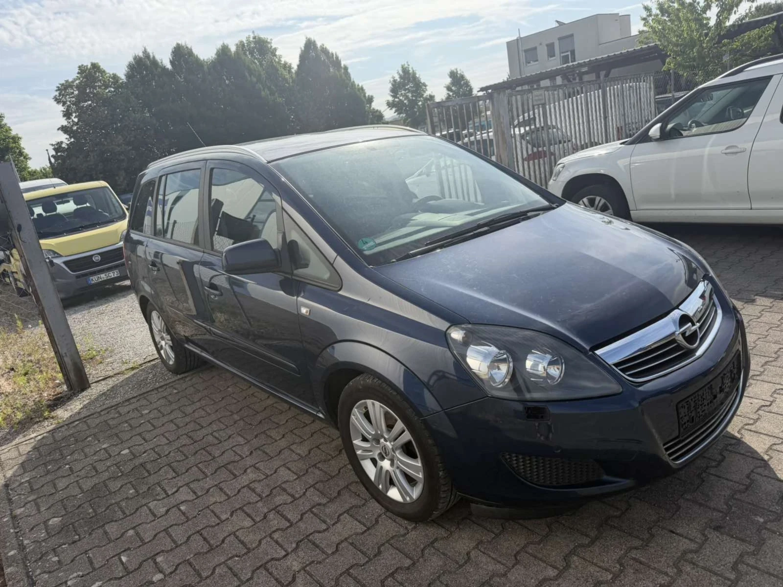 Opel Zafira 1.8 FACELIFT, 6+ 1, снимка 2 - Автомобили и джипове - 54941201