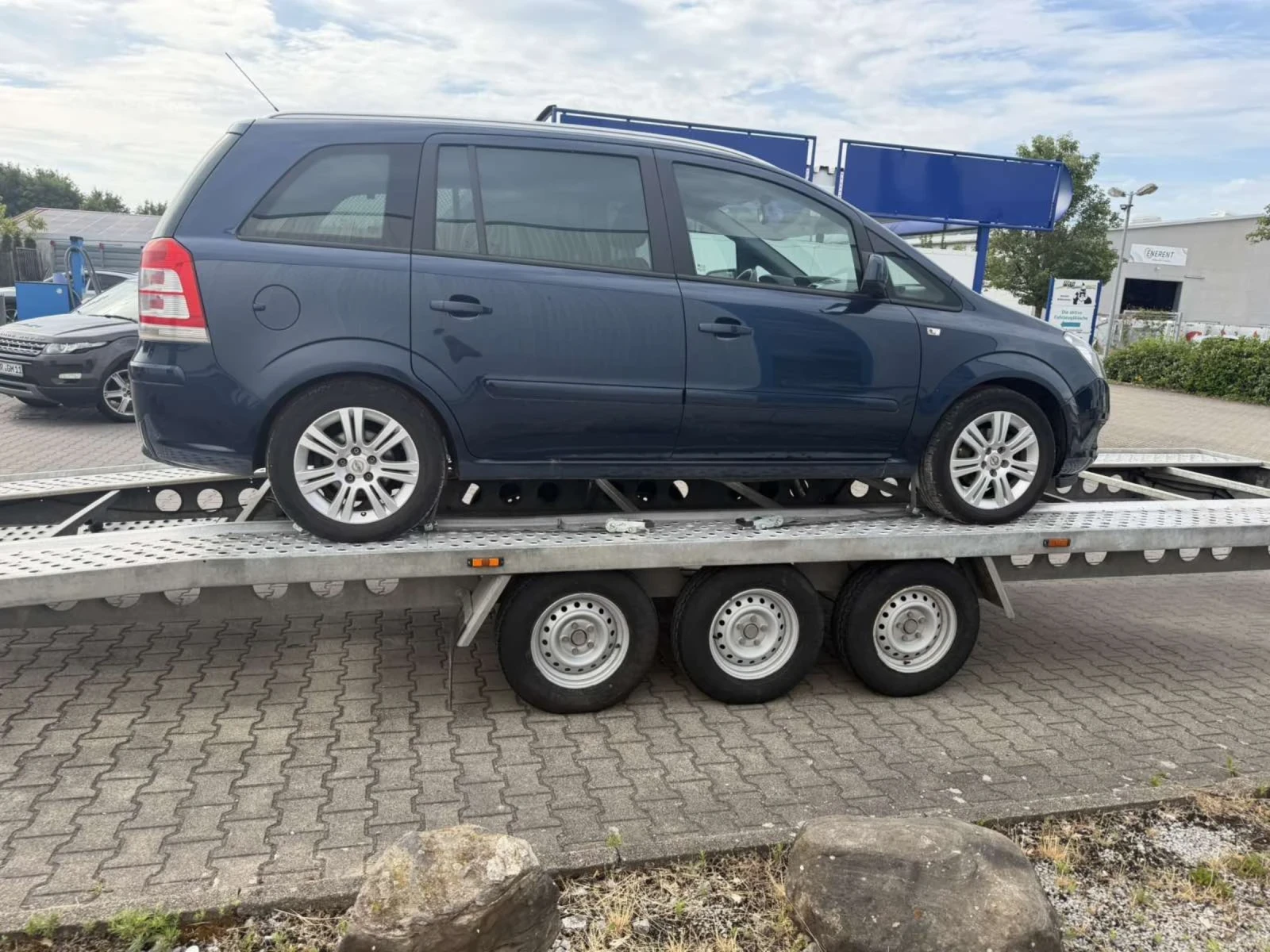 Opel Zafira 1.8 FACELIFT, 6+ 1, снимка 13 - Автомобили и джипове - 54941201