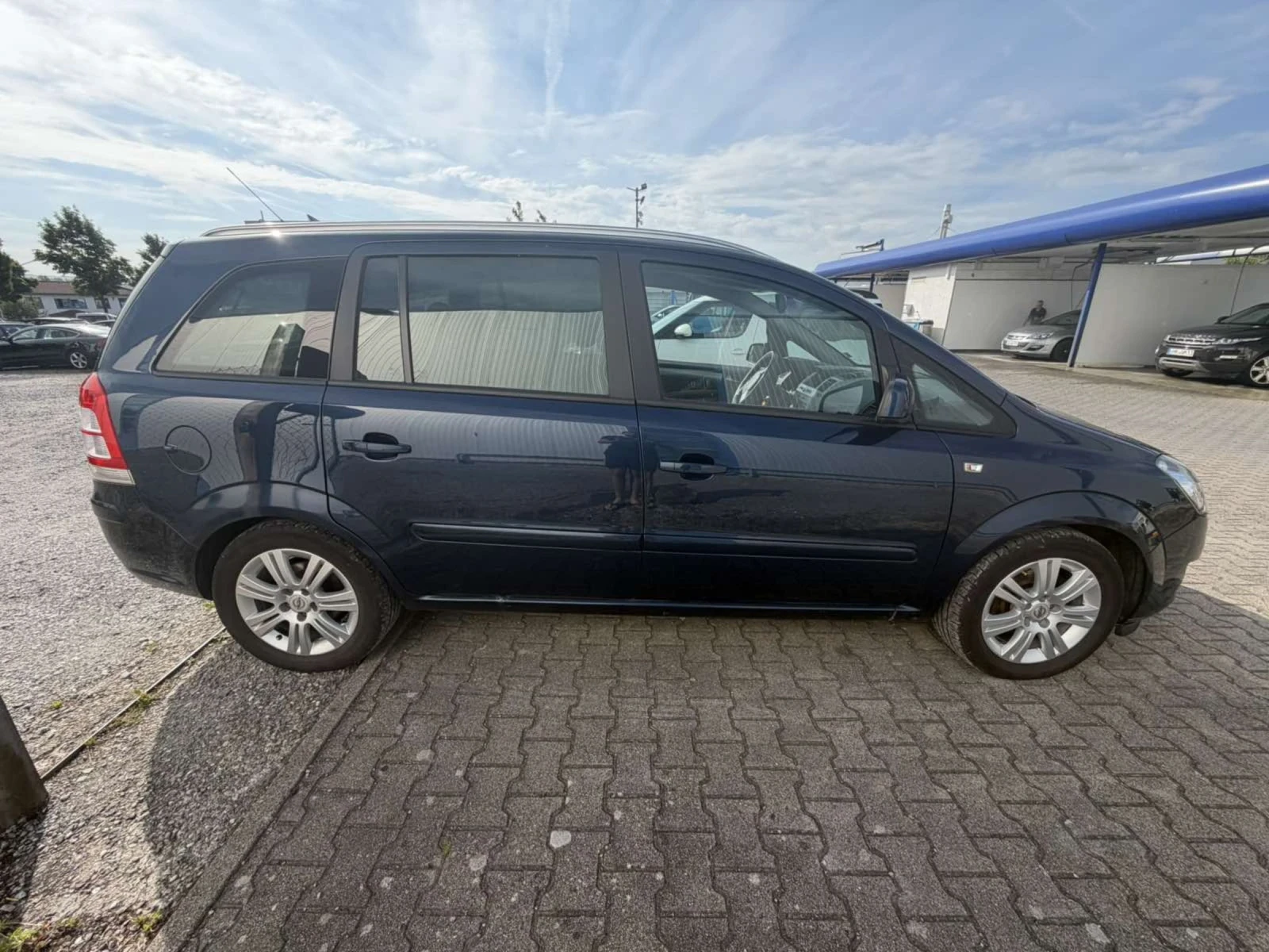Opel Zafira 1.8 FACELIFT, 6+ 1, снимка 3 - Автомобили и джипове - 54941201
