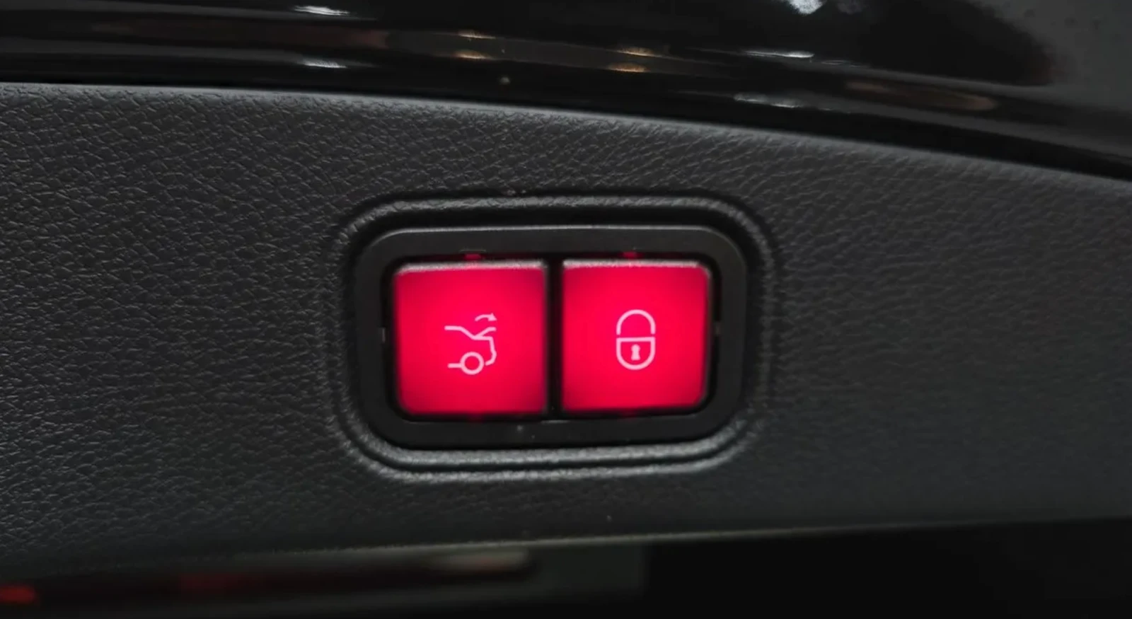 Mercedes-Benz E 450 AMG PKG/ 360 CAM/BURMASTER/HEAD UP/DISTRONIC, снимка 17 - Автомобили и джипове - 54946756
