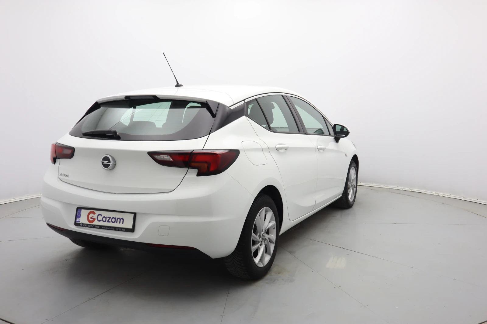 Opel Astra 1.4T, снимка 5 - Автомобили и джипове - 55049870
