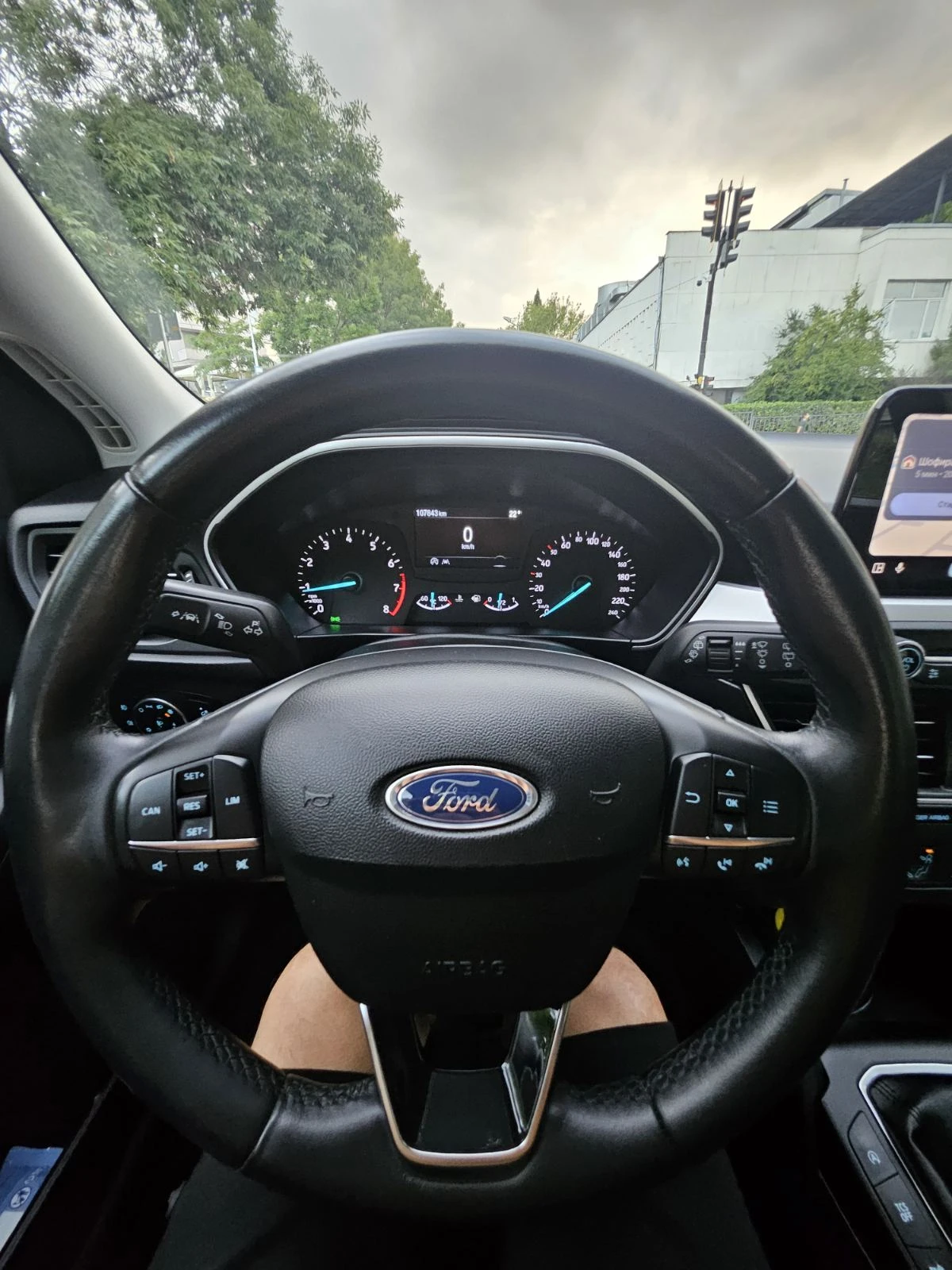 Ford Focus 1.0 EcoBoost_закупен от Мото-Пфое, снимка 14 - Автомобили и джипове - 55183006