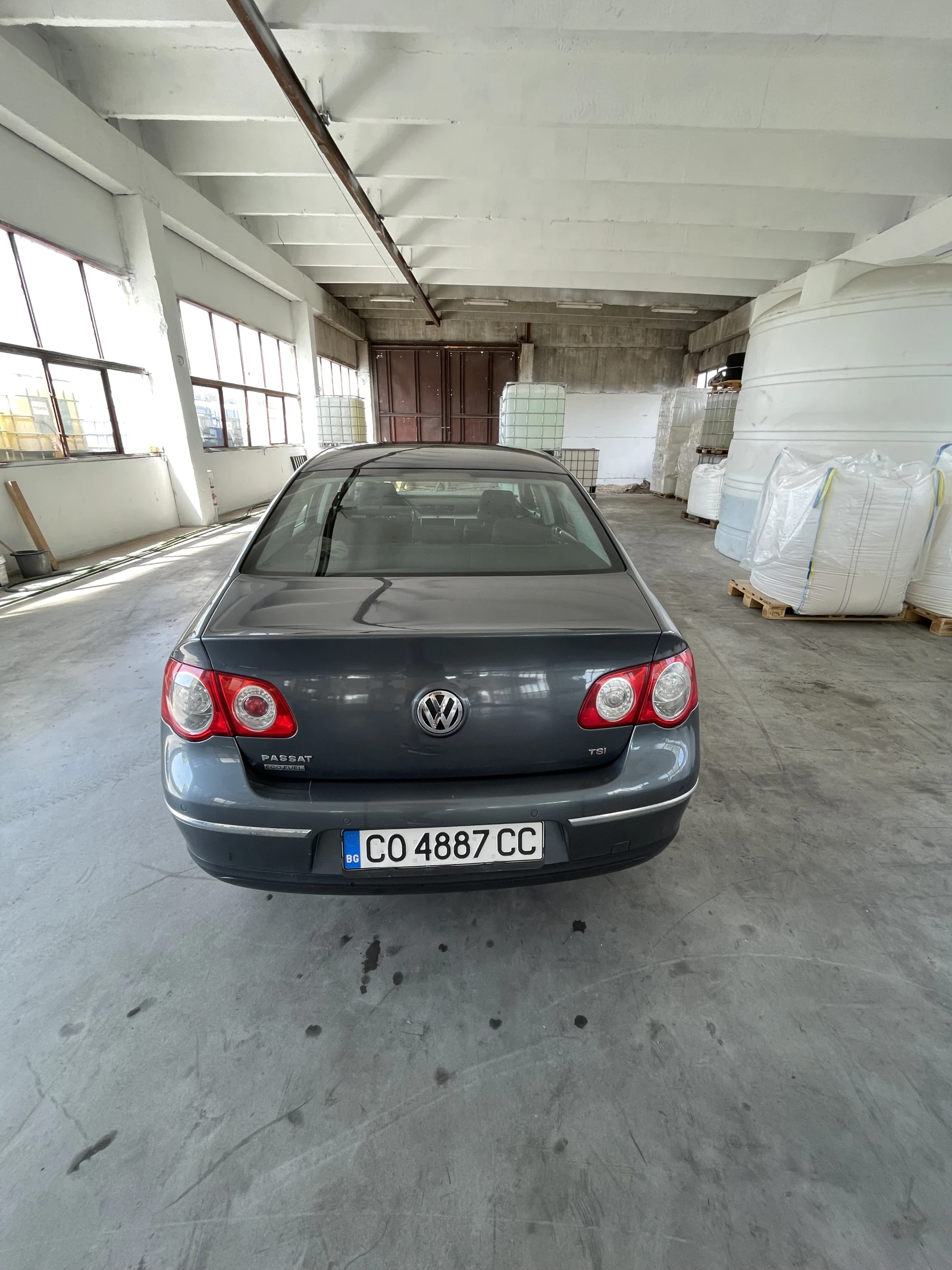 VW Passat Eco fuel, снимка 5 - Автомобили и джипове - 55584100