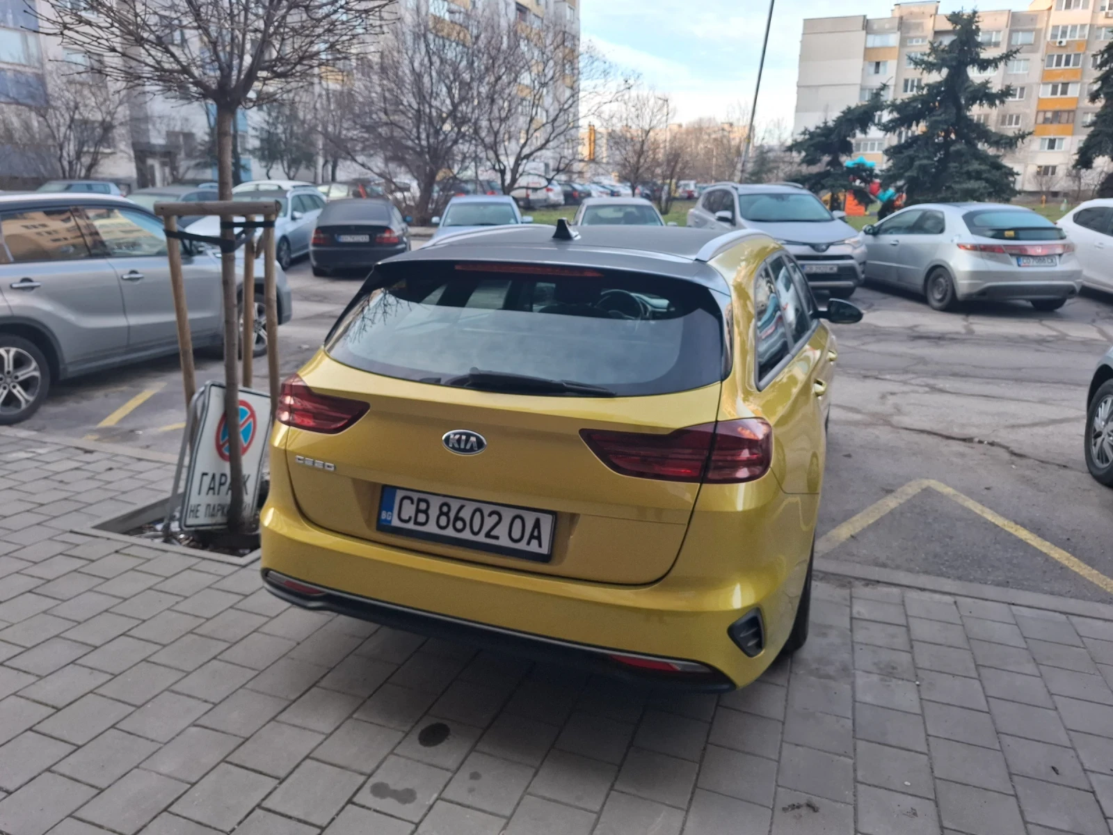 Kia Ceed 1.4, снимка 10 - Автомобили и джипове - 55803106