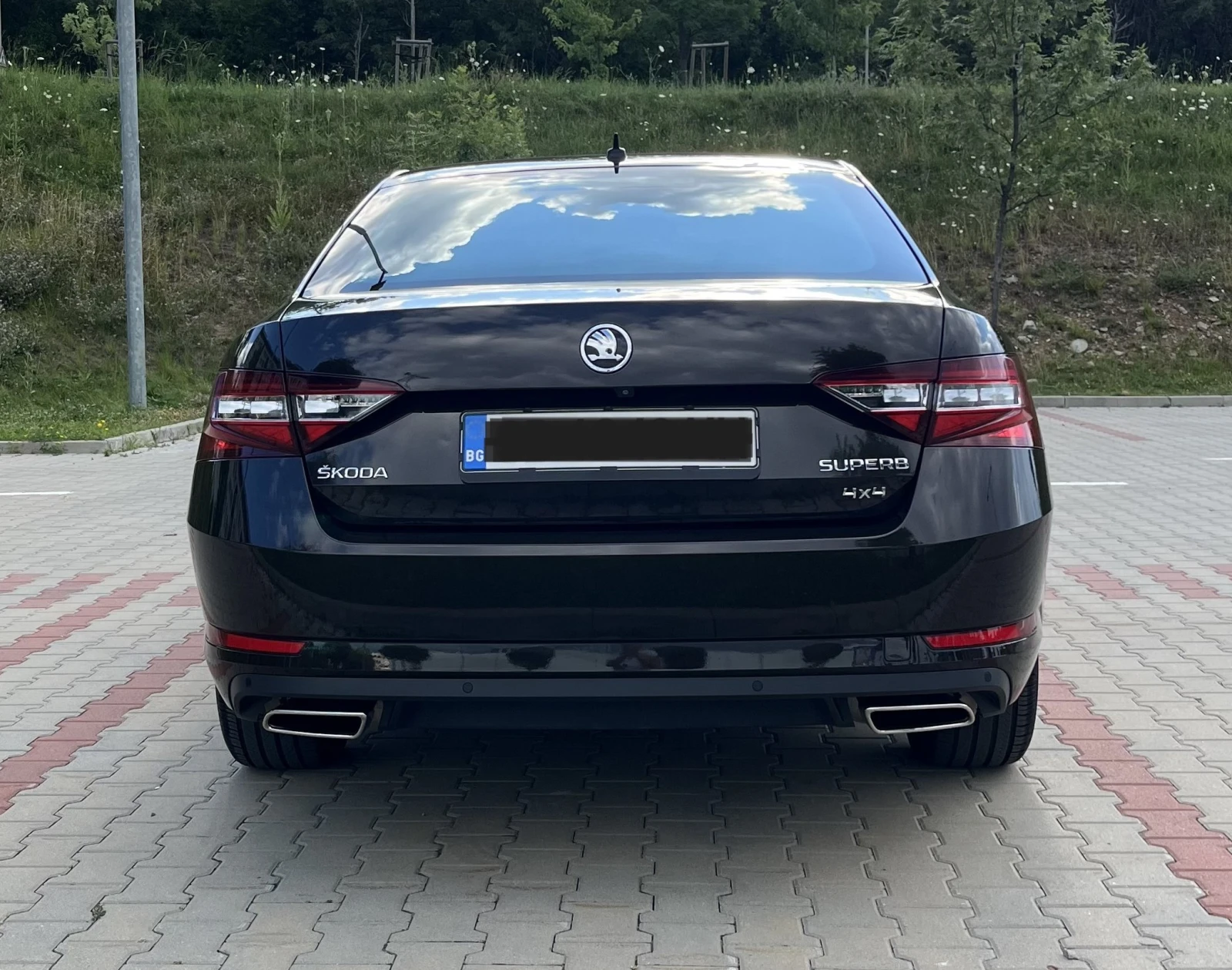 Skoda Superb  L&K 2.0 TSI 280hp 4x4 , снимка 4 - Автомобили и джипове - 56304425