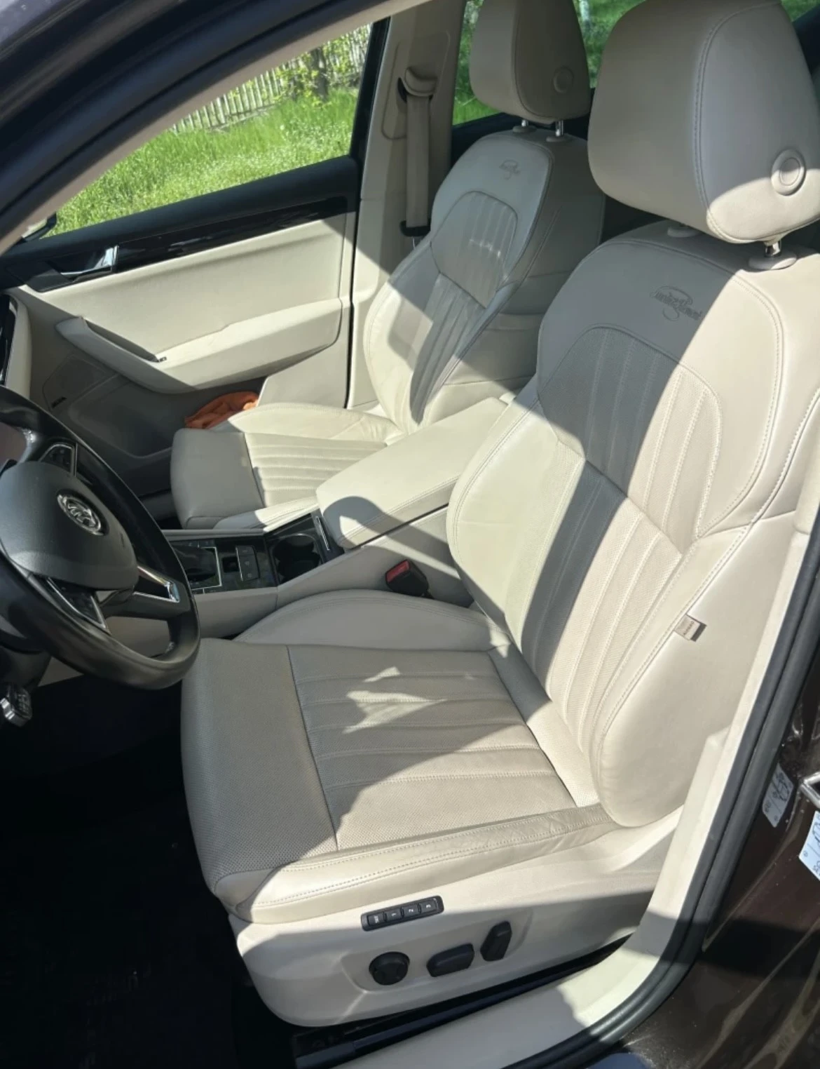 Skoda Superb  L&K 2.0 TSI 280hp 4x4 , снимка 9 - Автомобили и джипове - 56304425