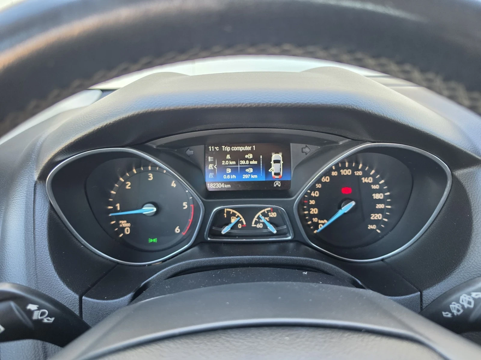 Ford Focus 1.5TDCi Euro6, снимка 13 - Автомобили и джипове - 56382057