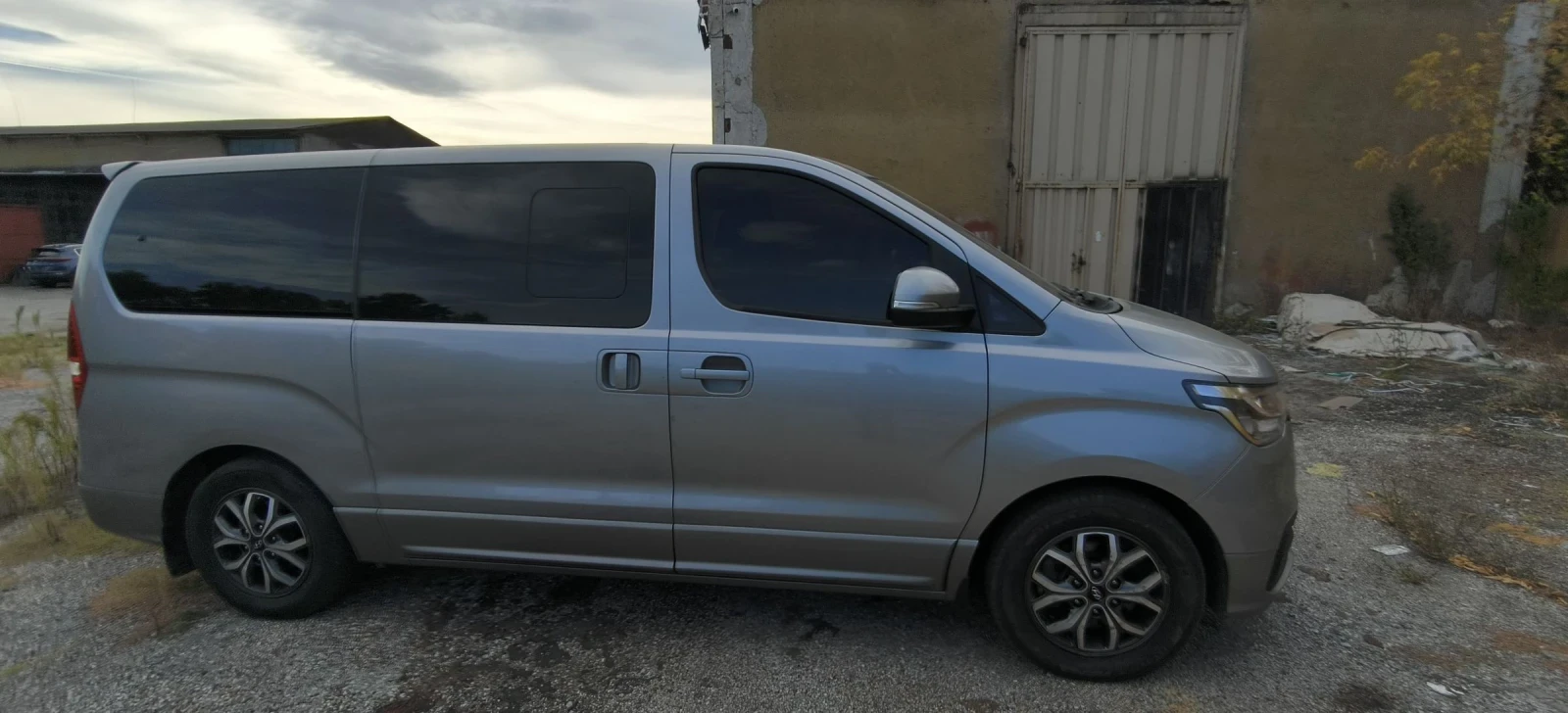 Hyundai Starex Grand Starex  8+ 1����� | Mobile.bg � ����������� 5