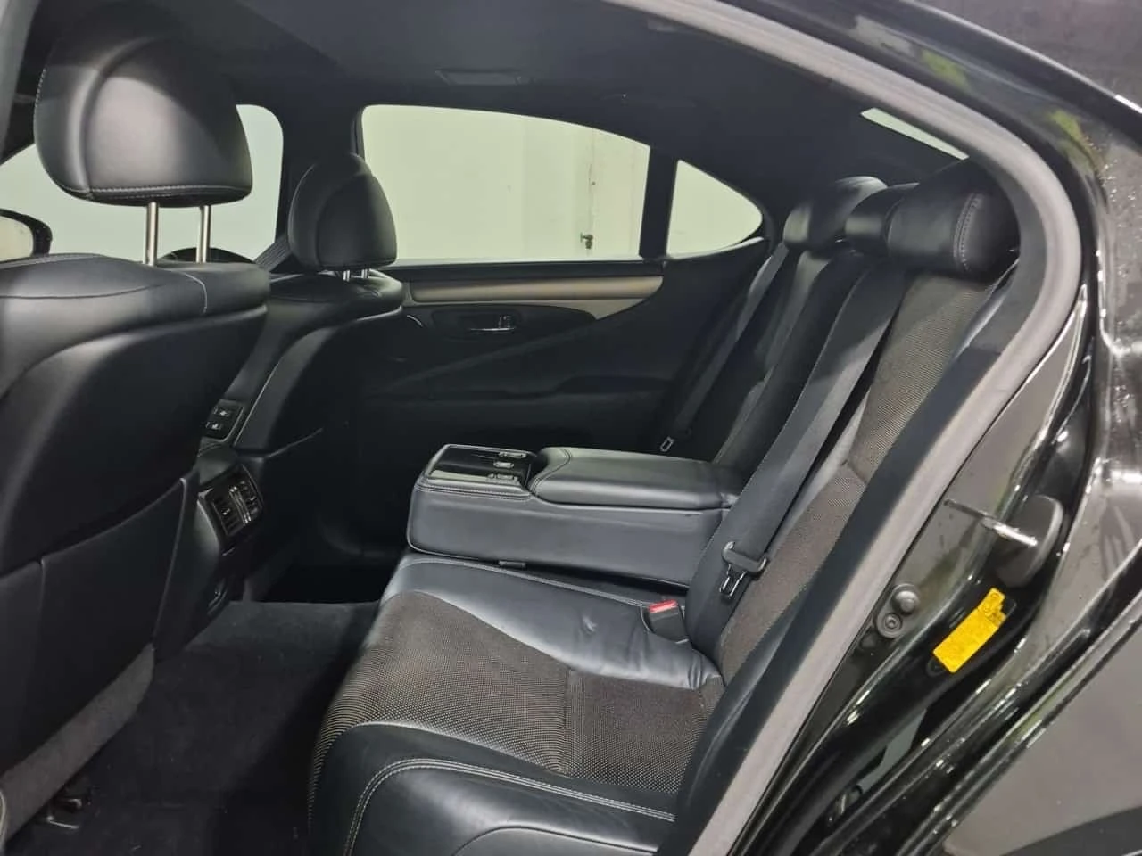 Lexus LS 460 * V8 * CARFAX * , снимка 10 - Автомобили и джипове - 56668845