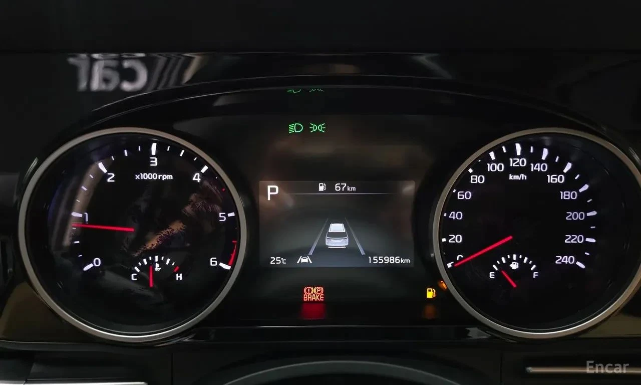 Kia Carnival, снимка 8 - Автомобили и джипове - 56719855
