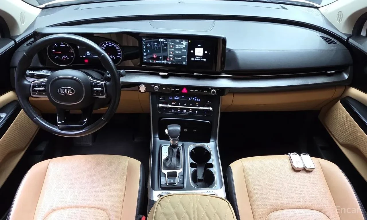 Kia Carnival, снимка 7 - Автомобили и джипове - 56719855