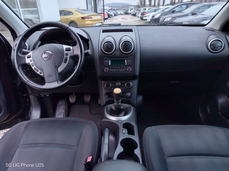 Nissan Qashqai 1.5 dci, снимка 10 - Автомобили и джипове - 48212632