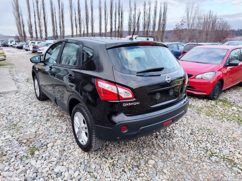 Nissan Qashqai 1.5 dci, снимка 4 - Автомобили и джипове - 48212632