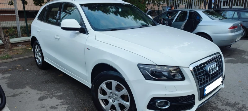 Audi Q5, снимка 2 - Автомобили и джипове - 52578471