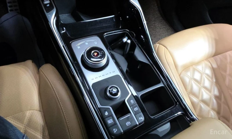 Kia Sorento, снимка 9 - Автомобили и джипове - 52964693