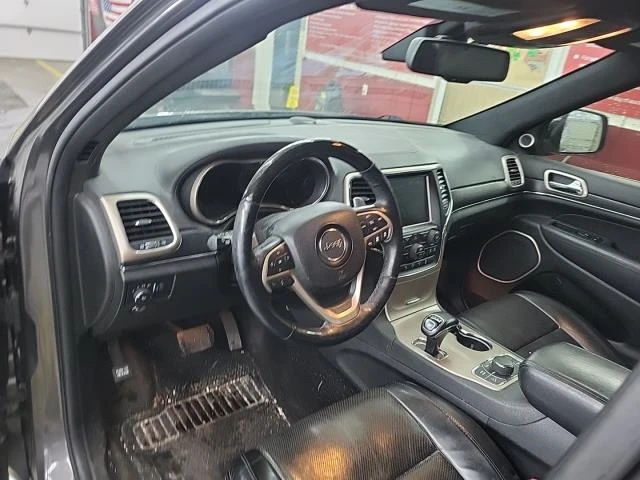Jeep Grand cherokee 2015 Jeep Grand Cherokee Summit - изображение 9