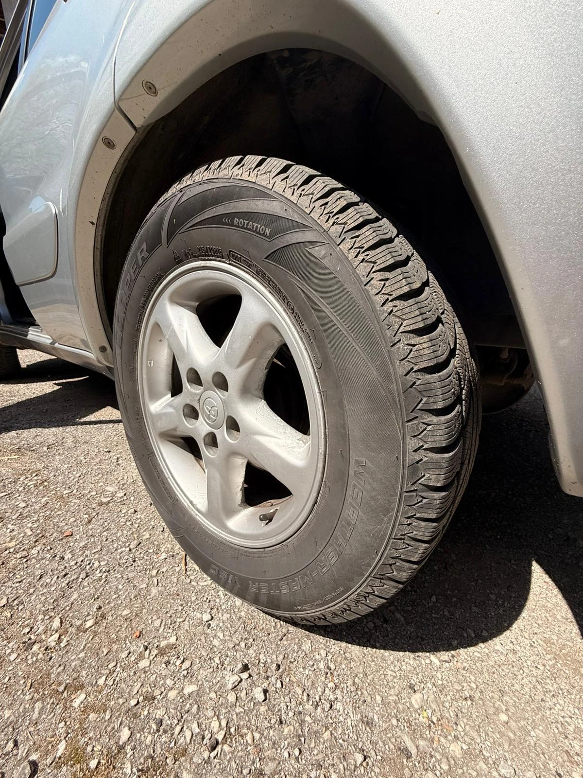 Toyota Rav4 2.0 - изображение 8