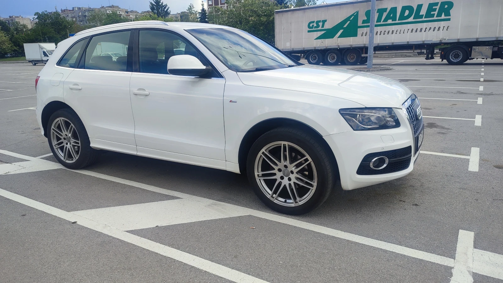Audi Q5, снимка 16 - Автомобили и джипове - 53015232