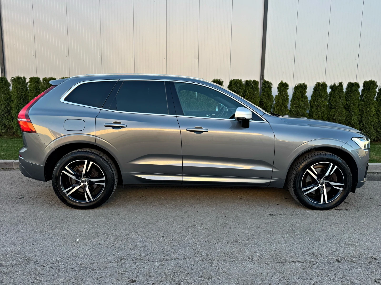 Volvo XC60 2.0D5 AWD/R-Design/Led/Full/���������!!! | Mobile.bg � ����������� 7