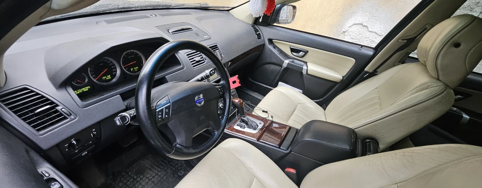 Volvo Xc90 3.2l, снимка 4 - Автомобили и джипове - 54152512