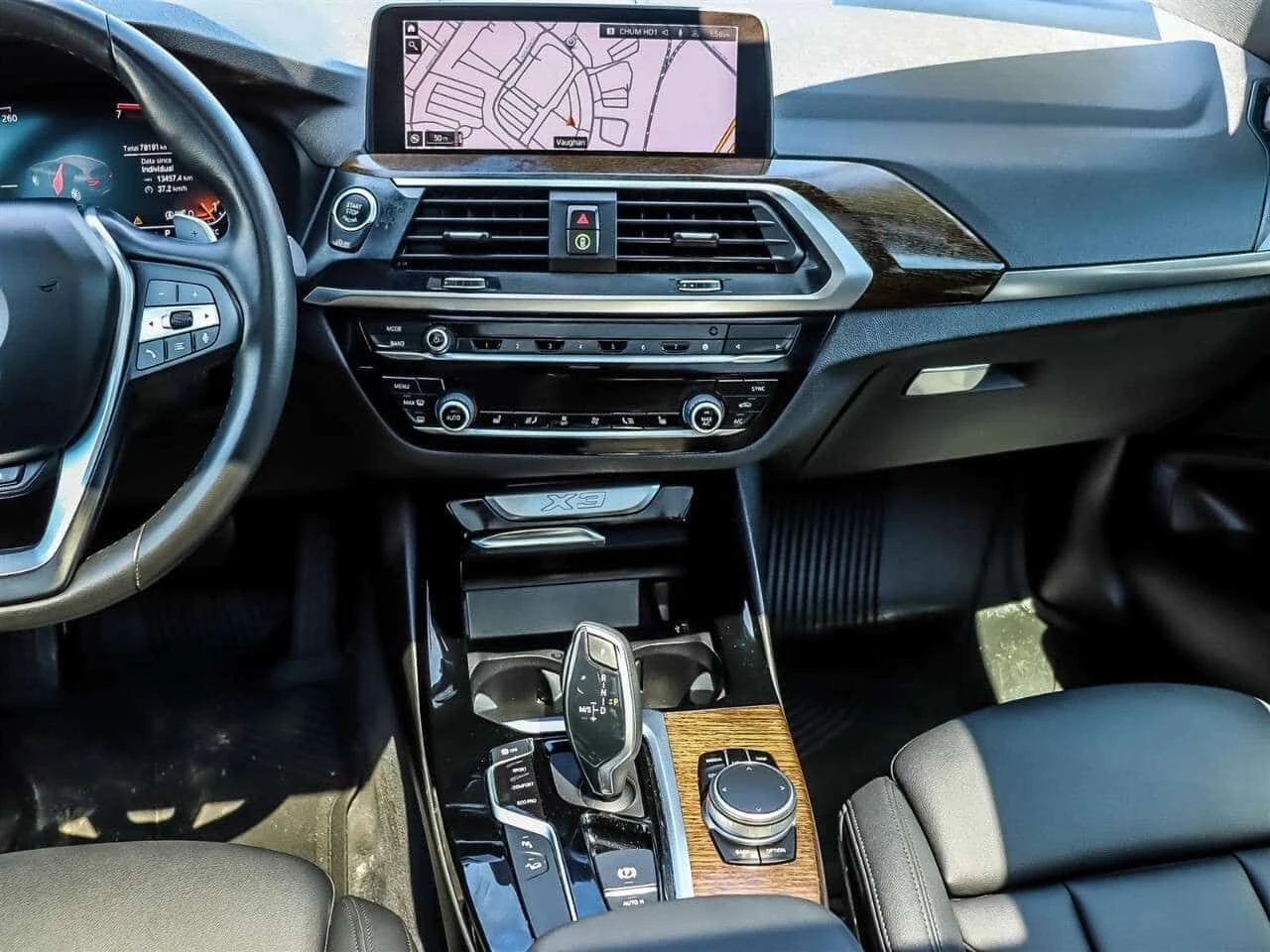 BMW X3 * No Accidents | New Brakes | Panoramic Sunroof | , снимка 11 - Автомобили и джипове - 55047561
