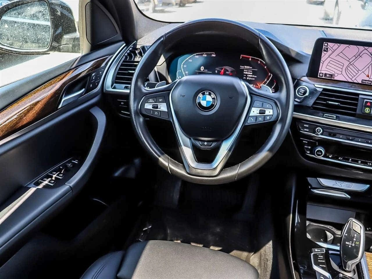 BMW X3 * No Accidents | New Brakes | Panoramic Sunroof | , снимка 10 - Автомобили и джипове - 55047561