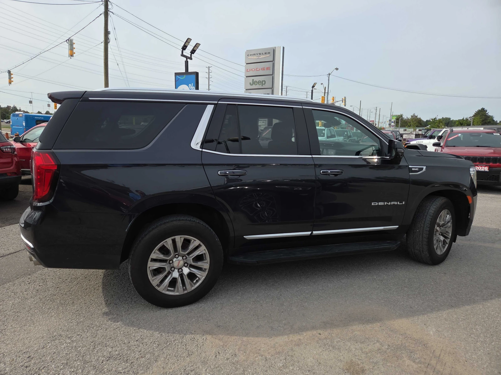 Gmc Yukon * Denali * CARFAX * БЕЗ ПЪРВОНАЧАЛНА ВНОСКА, снимка 3 - Автомобили и джипове - 56064482