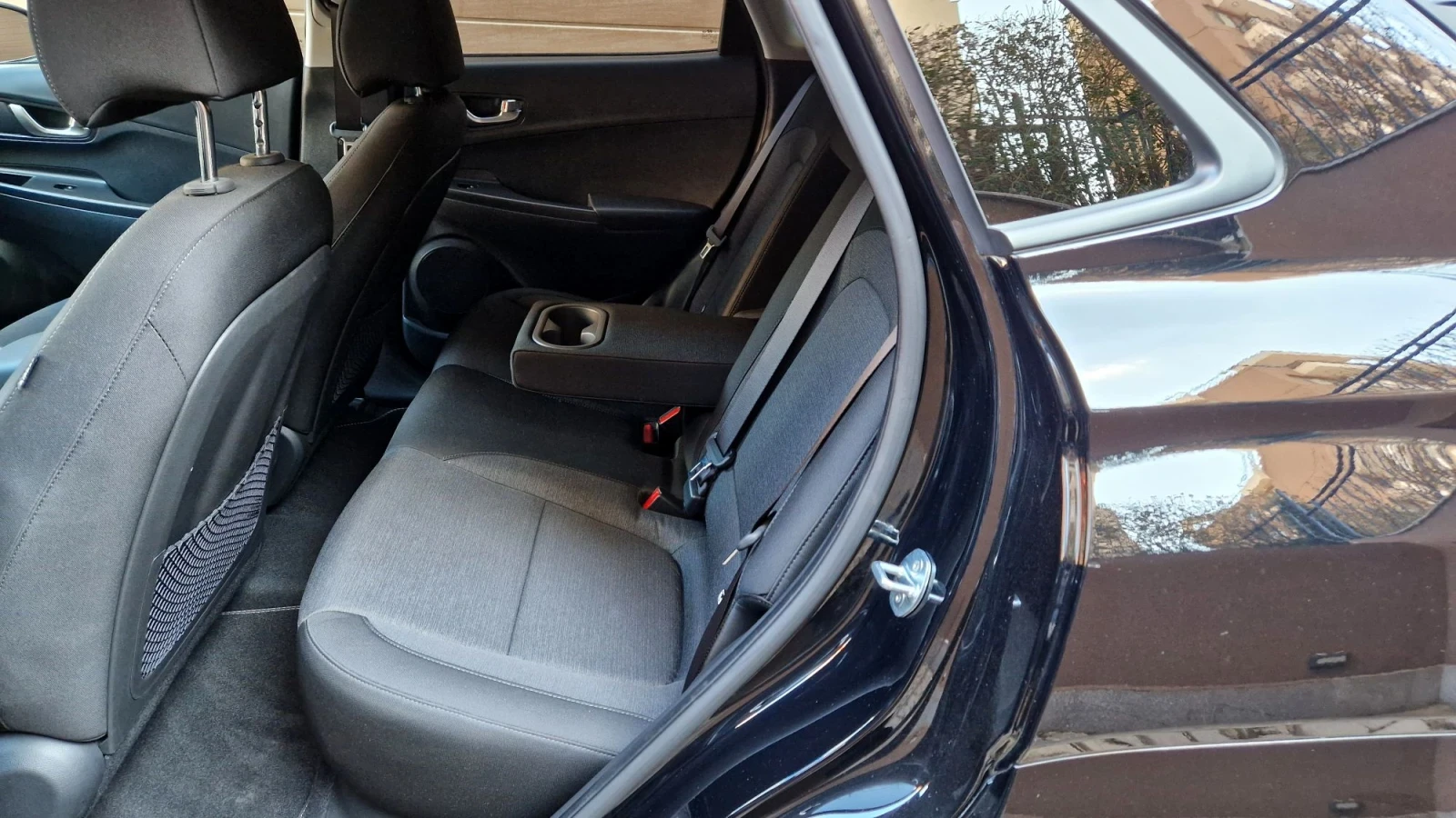 Hyundai Kona SOH100%Сервизна Книжка, снимка 8 - Автомобили и джипове - 56269292