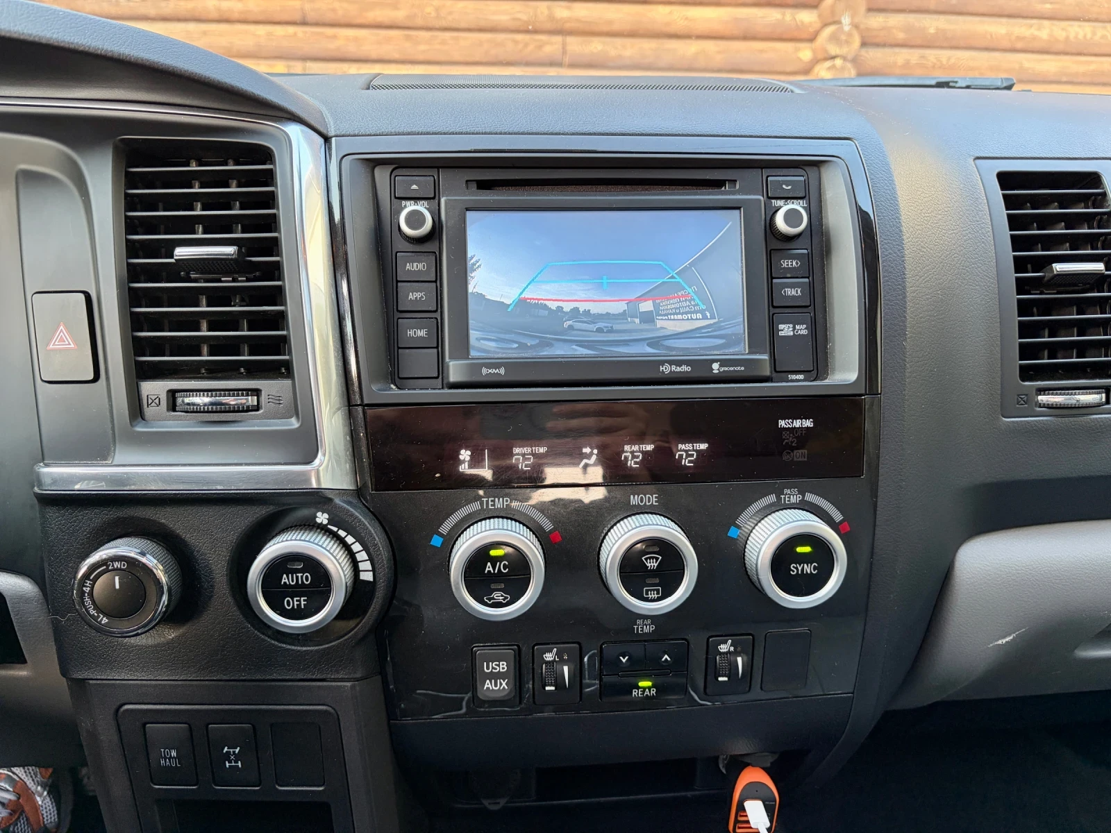 Toyota Sequoia 5.7 Limited Facelift, снимка 13 - Автомобили и джипове - 56600070