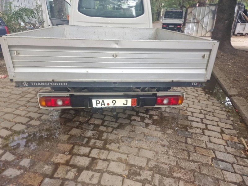 VW T5 1.9TDi, снимка 8 - Бусове и автобуси - 52198740