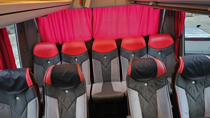 Mercedes-Benz Travego RHD17, снимка 11 - Бусове и автобуси - 52697027