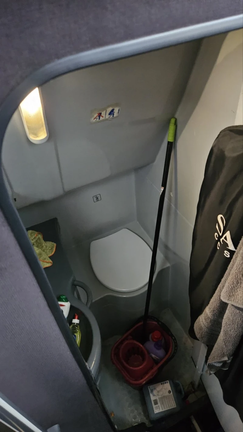 Mercedes-Benz Travego RHD17, снимка 6 - Бусове и автобуси - 52697027