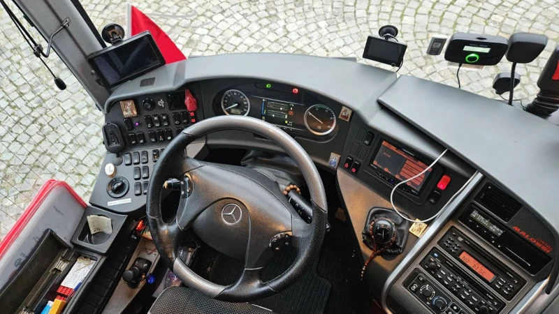 Mercedes-Benz Travego RHD17, снимка 10 - Бусове и автобуси - 52697027