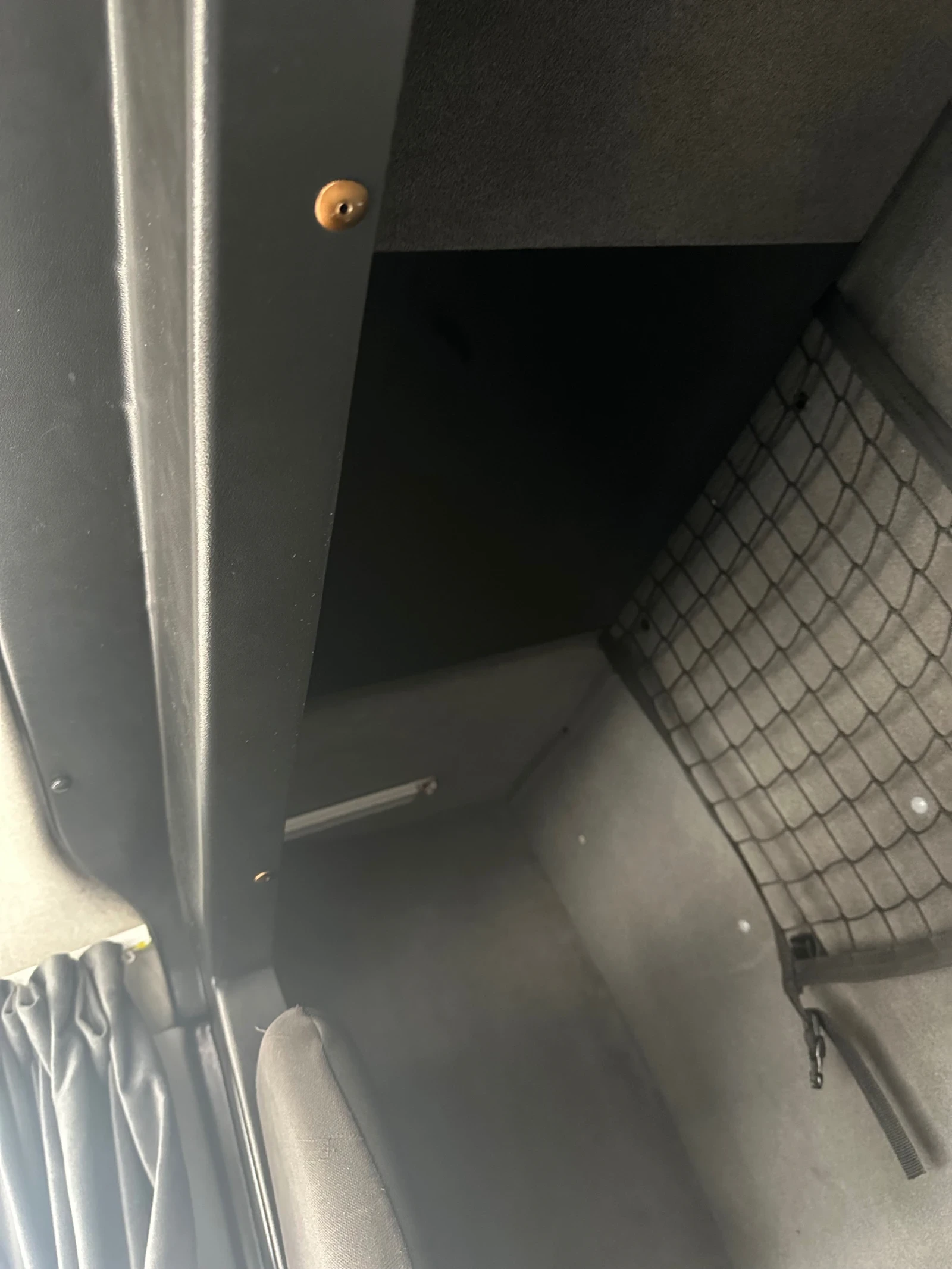 Iveco Daily  3.0   180 к.с. ЛИЗИНГ 10 палетен двойна/кабина  - изображение 3